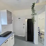 Bright Cozy - Free Parking شقة